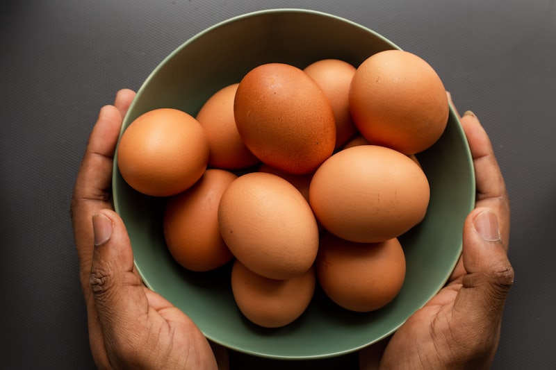HUEVOS
